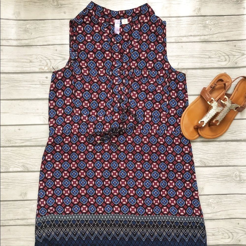Francescas’s Red/blue patterned dress-Sz M